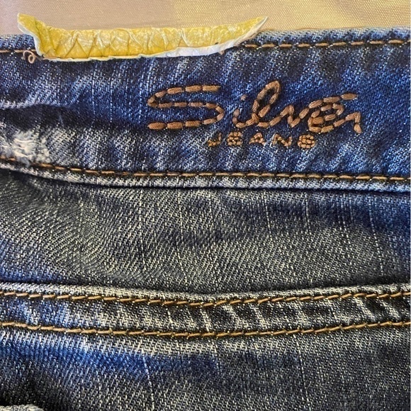 Silver Jeans Co. Lael Low Rise Flare Leg Jeans  Dark Wash Ladies W28/L33 - Picture 11 of 15